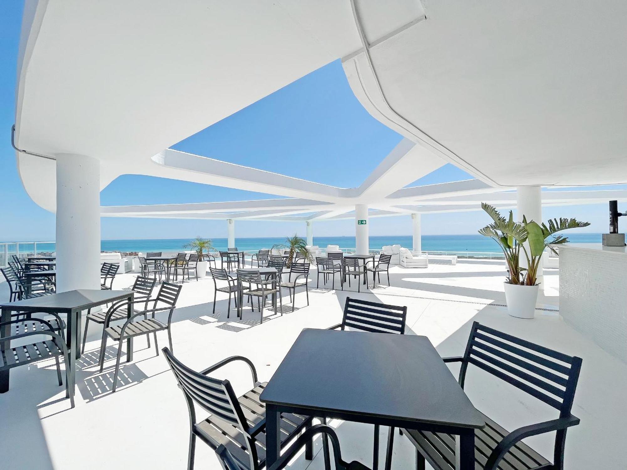 Global Properties, Apartamento Con Terraza Y Vistas Al Mar Y A La Montana Canet d'En Berenguer Exterior foto